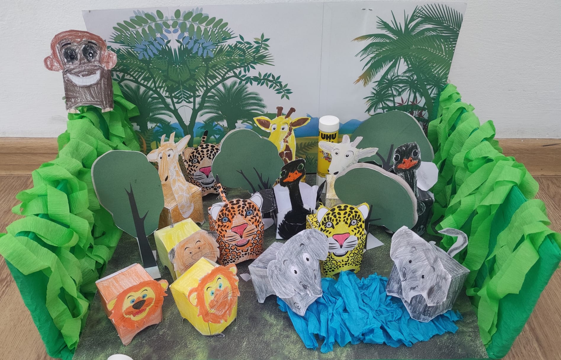 MICII EXPLORATORI IN JUNGLE PARK