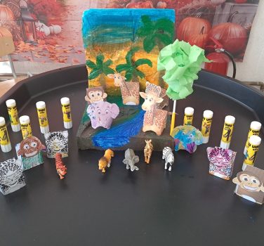 Animale colorate din junglă!