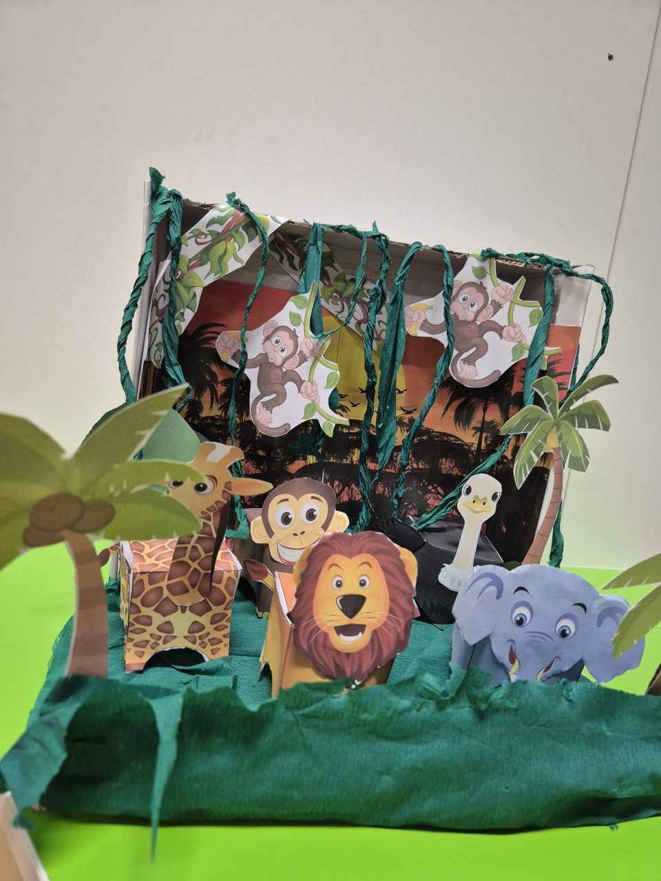 Jungla celor mici 🩵 (Y-UHU-uuuu)