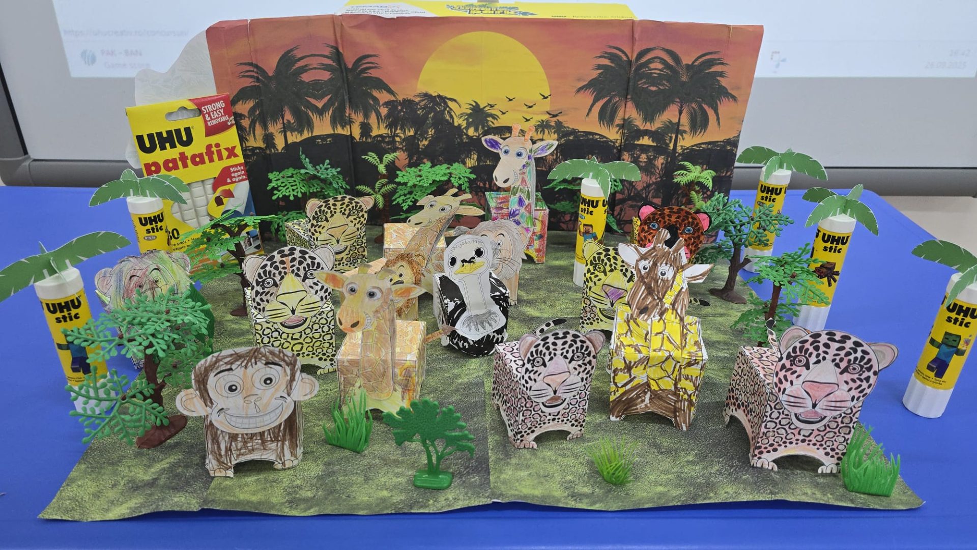 UHu Jungle Park apus