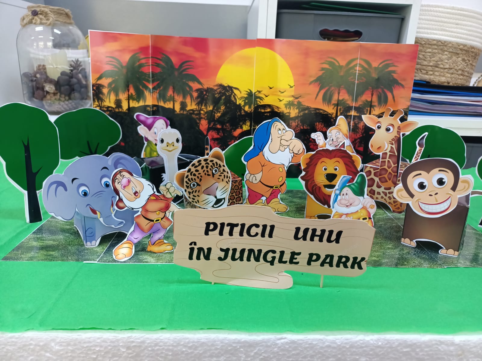PITICII UHU ÎN JUNGLE PARK