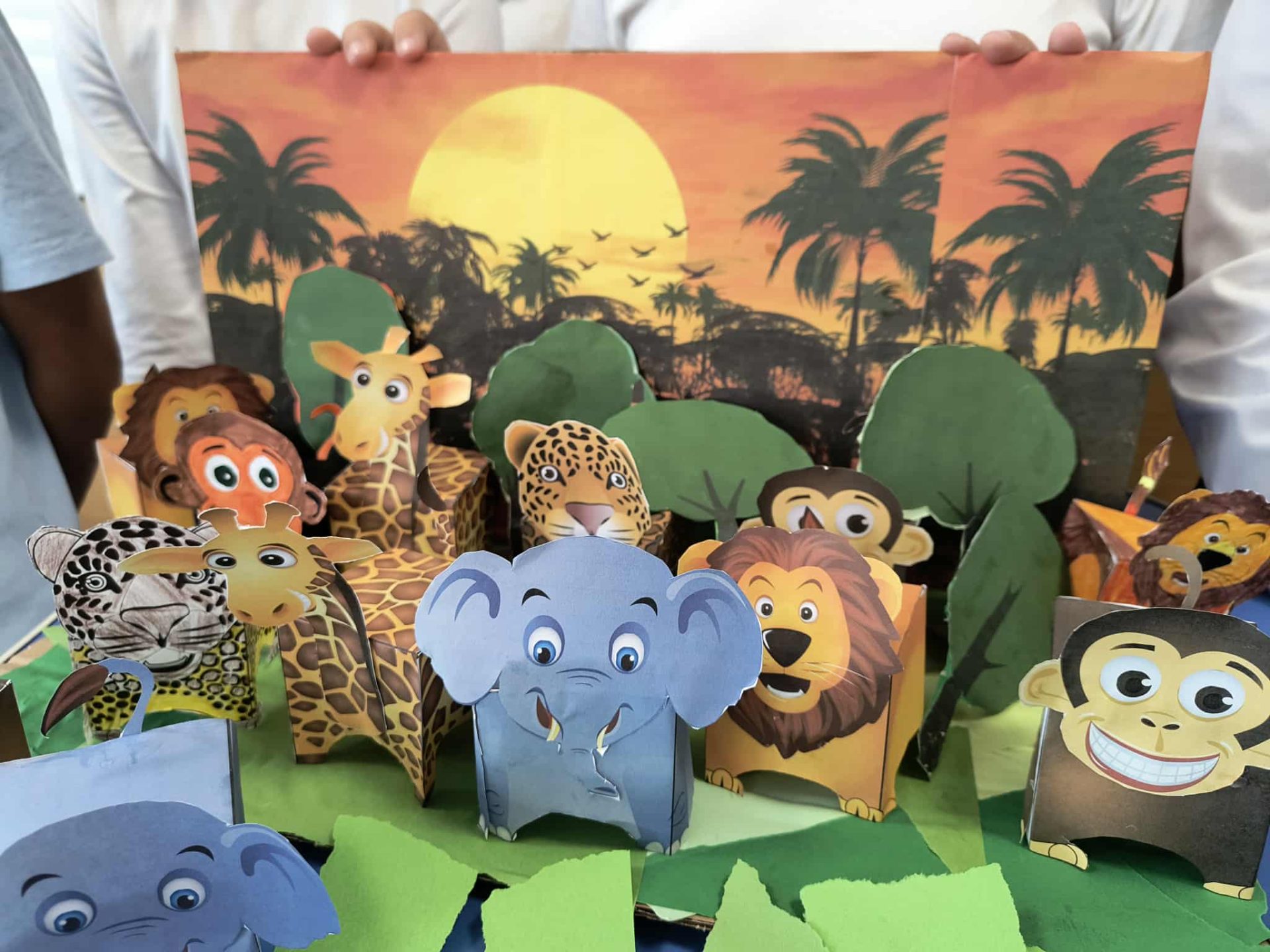 Clasa vesela in jungla