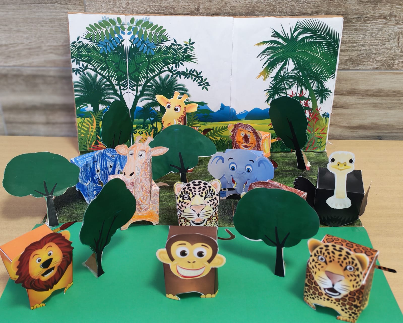 Africa sălbatică în miniatură