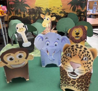 PRIETENII DIN JUNGLĂ