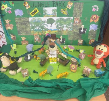 ,,UHU FLUTURAȘII”