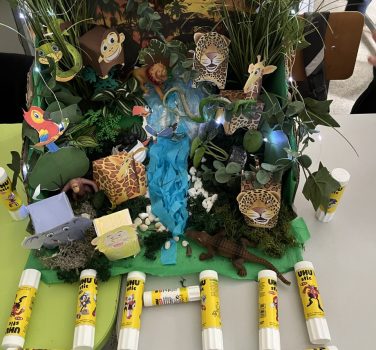 Călători prin jungla