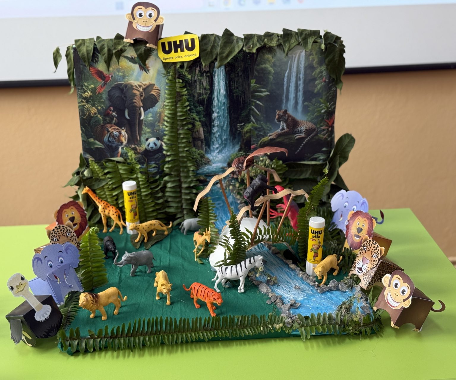 “Jungle Habitat”