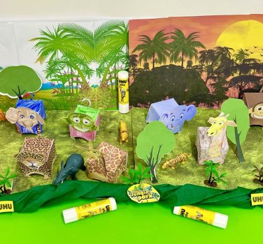 Jungle Park cu UHU stick