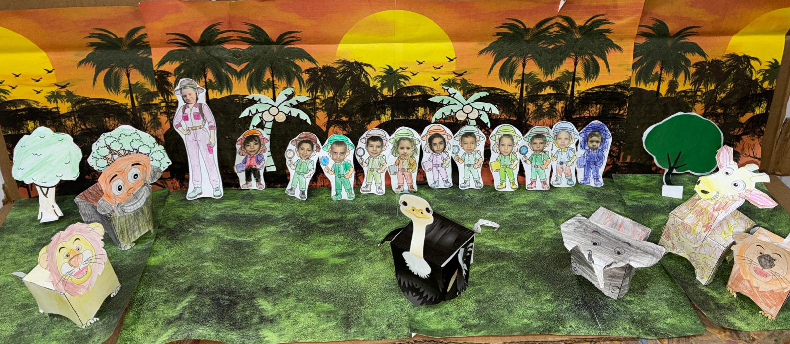 Exploratorii Junglei