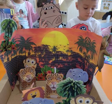 Safari la grupa mica