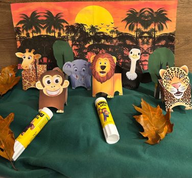 PRIETENII DIN JUNGLĂ