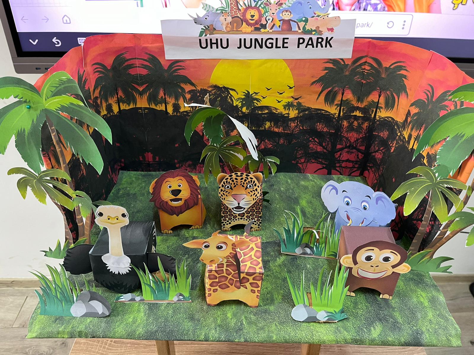 Albinutele in jungla