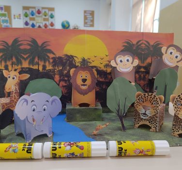 Asfințit în junglă