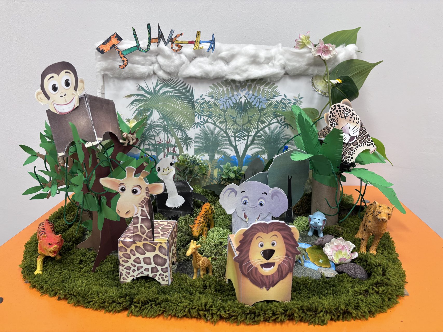 Joaca în Jungla UHU