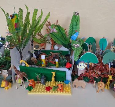 “Jungla, un mediu de viaţă misterios'”