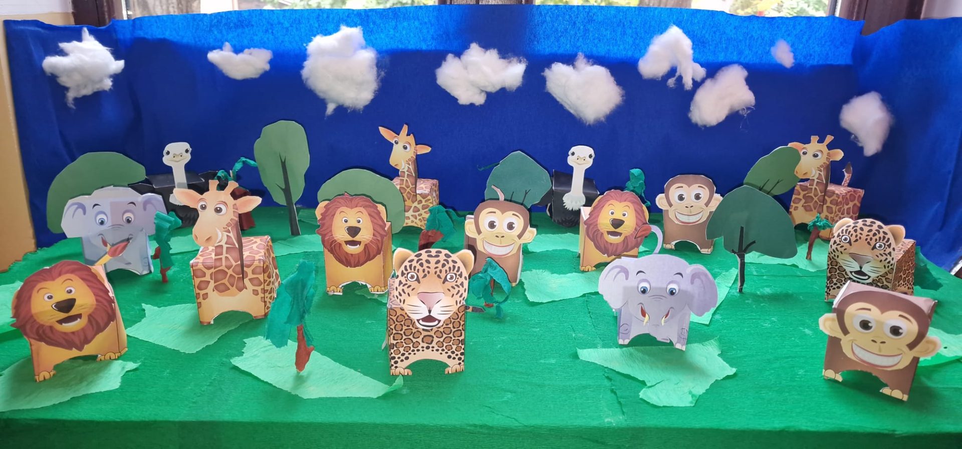 Micul Creator de Junglă