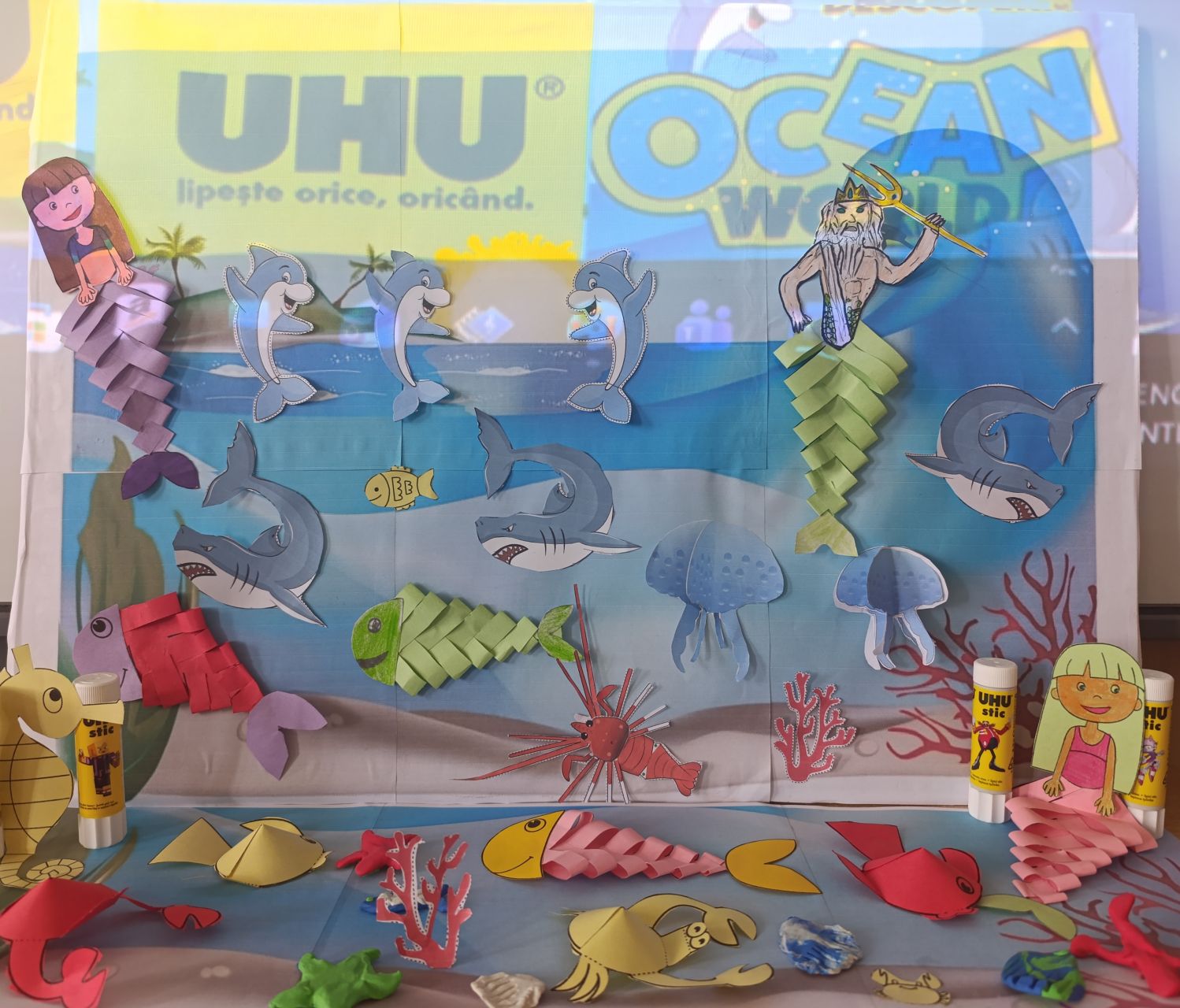 UHU OCEAN WORLD