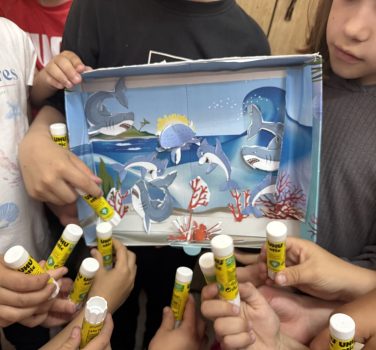 Diorama “ UHU OCEAN WORLD